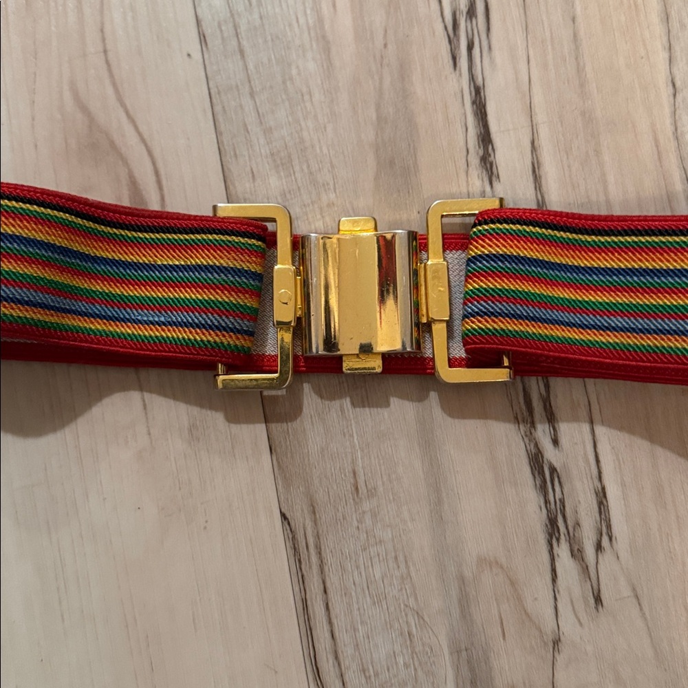 Vtg Gold-Tone Red Multi-Stripe Elastic Waist Belt, Sz Sm/Med - Picture 2 of 7